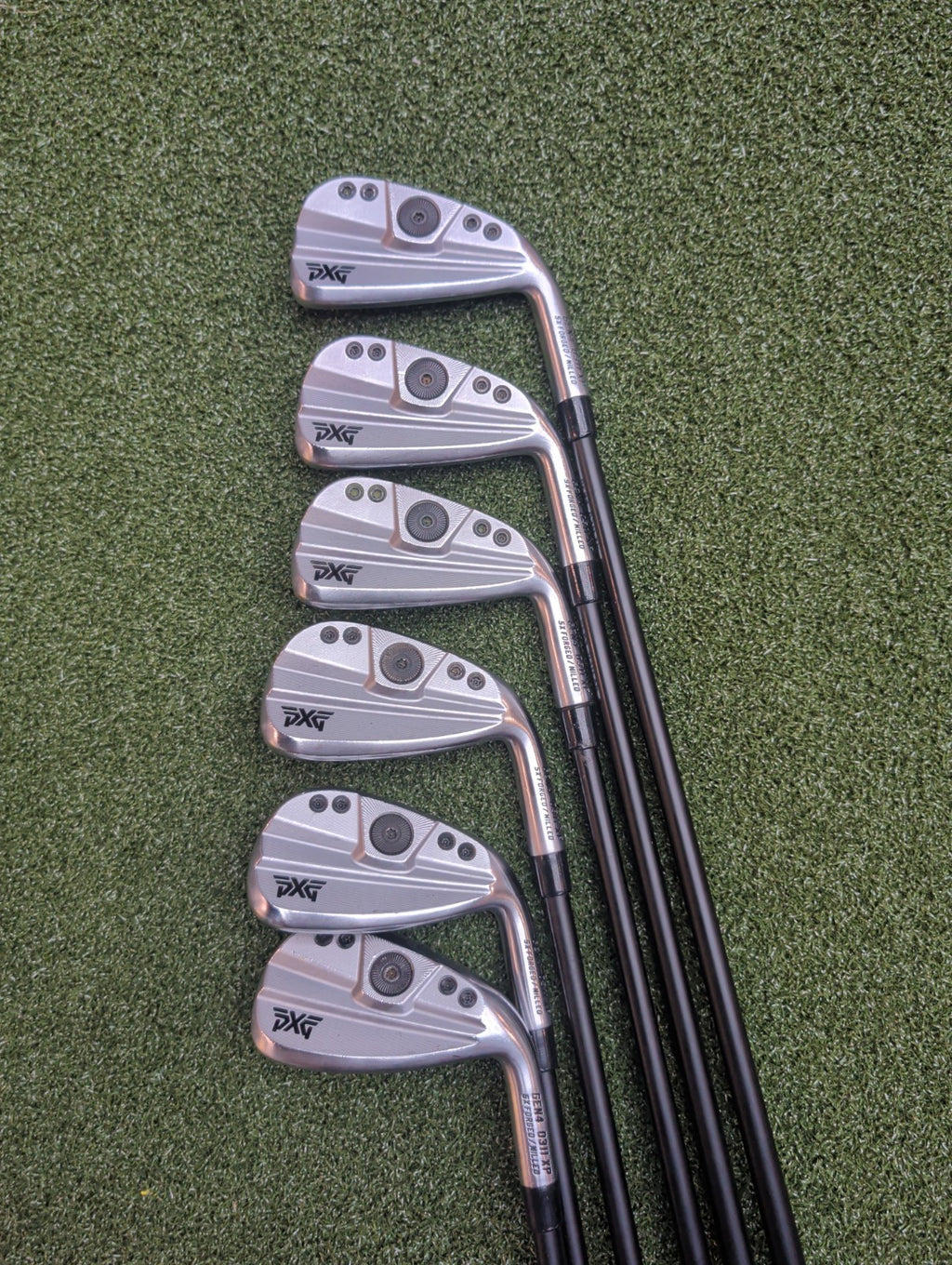 PXG Gen4 0311 XP 5-PW 70g Regular Flex Right Handed