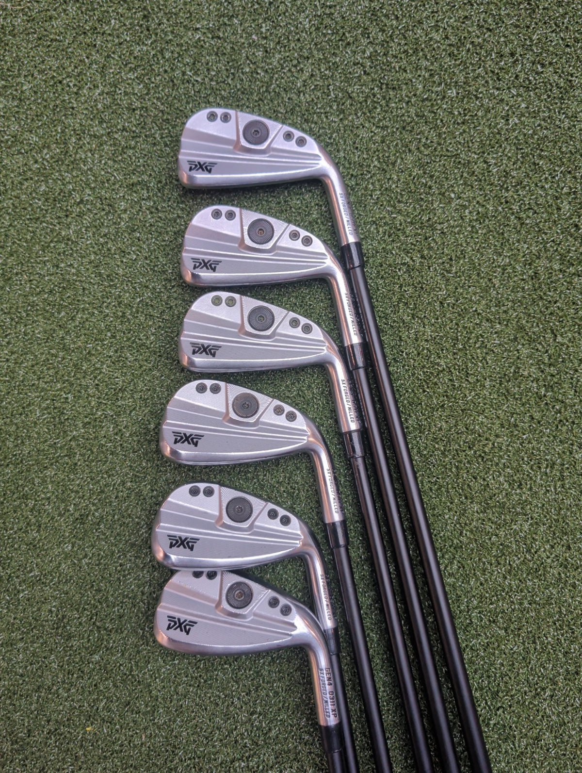 PXG Gen4 0311 XP 5-PW 70g Regular Flex Right Handed