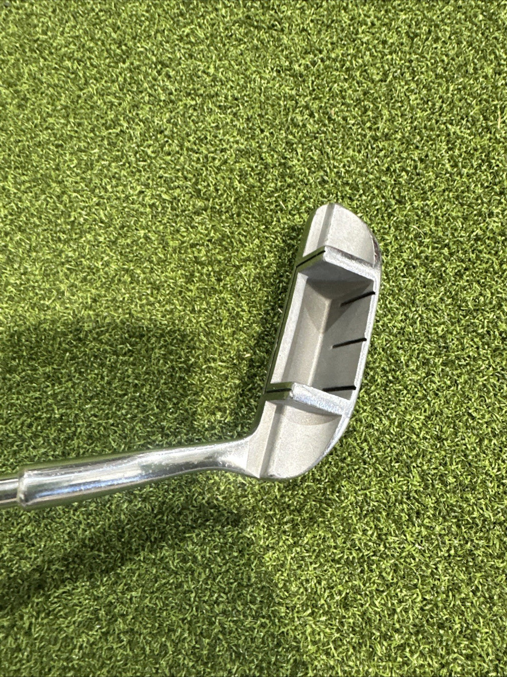Tour Touch Chipper 35” Right Hand
