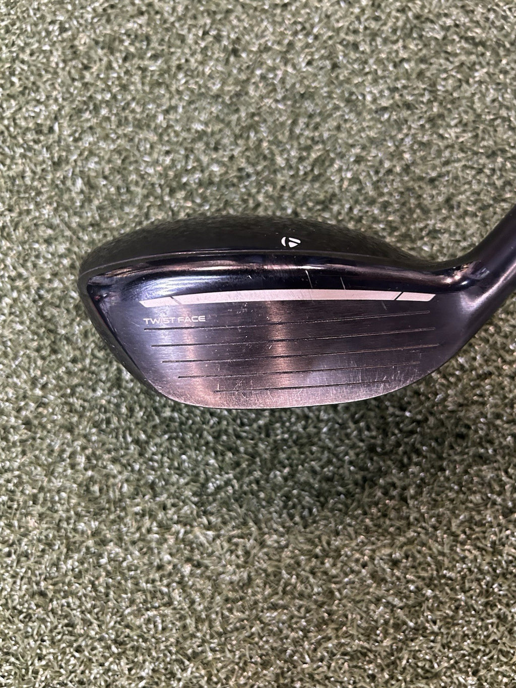 Taylormade| Qi10| 5 Hybrid| 25*| KBS Max MT 85 Grams| Regular Flex| RH