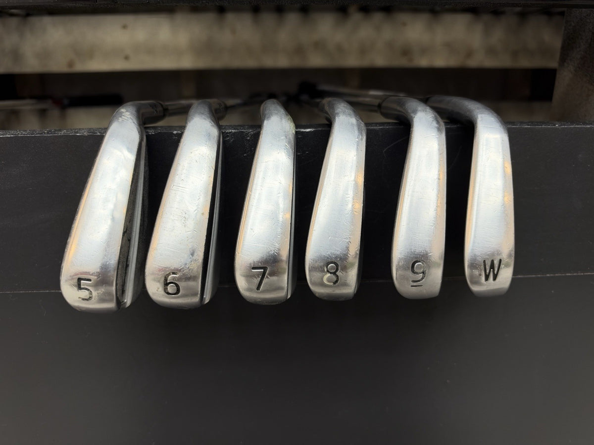 PXG 0211 Iron Set COR2 5-P With Dynamic Gold 105 R300 Shafts
