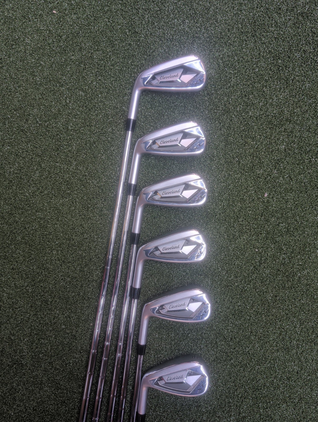 9 Piece Complete Lefty Cleveland Set Regular Flex 