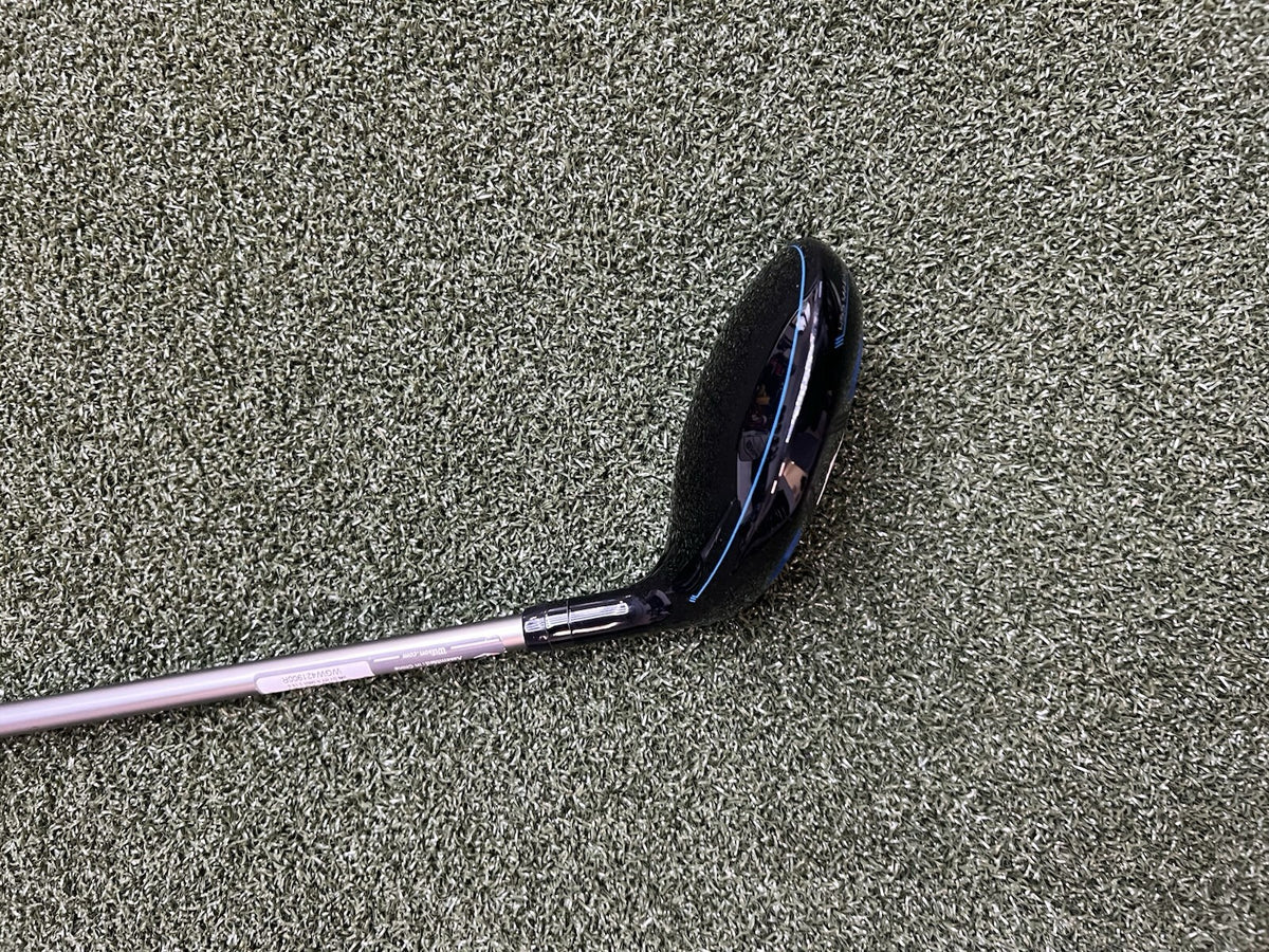 Wilson D7 3 Hybrid 19 Degree With Recoil 460 Regular Flex Shaft 