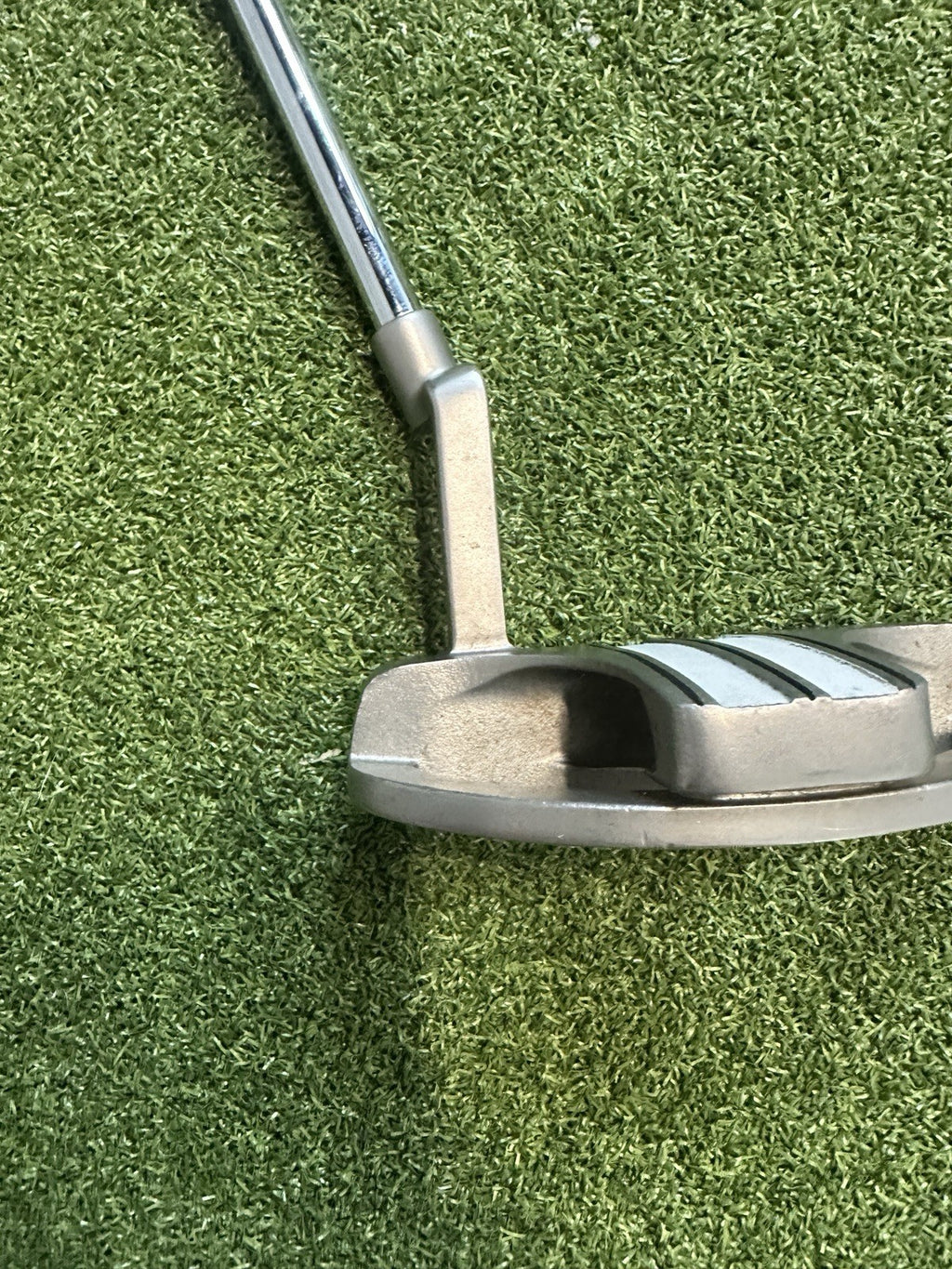 Odyssey Divine Mallet Putter 33” Right Handed 