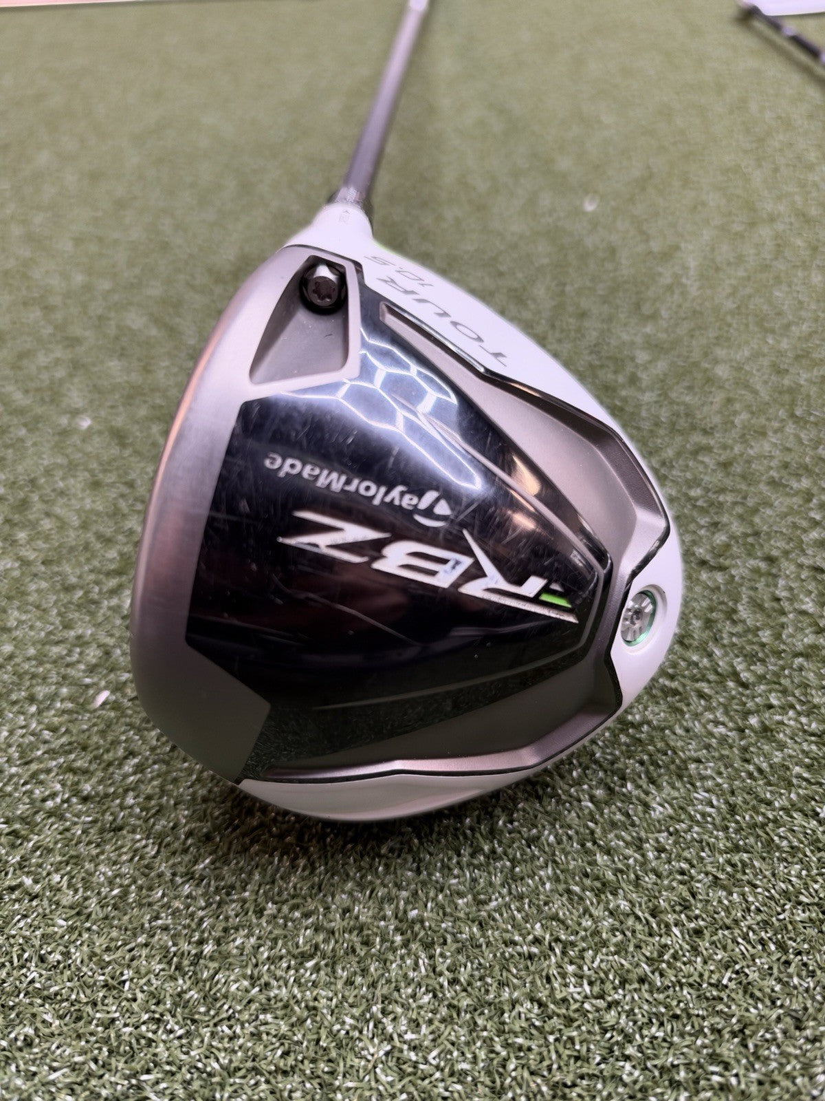 Taylormade RBZ Tour 10.5 Degree Driver With Stiff Shaft 