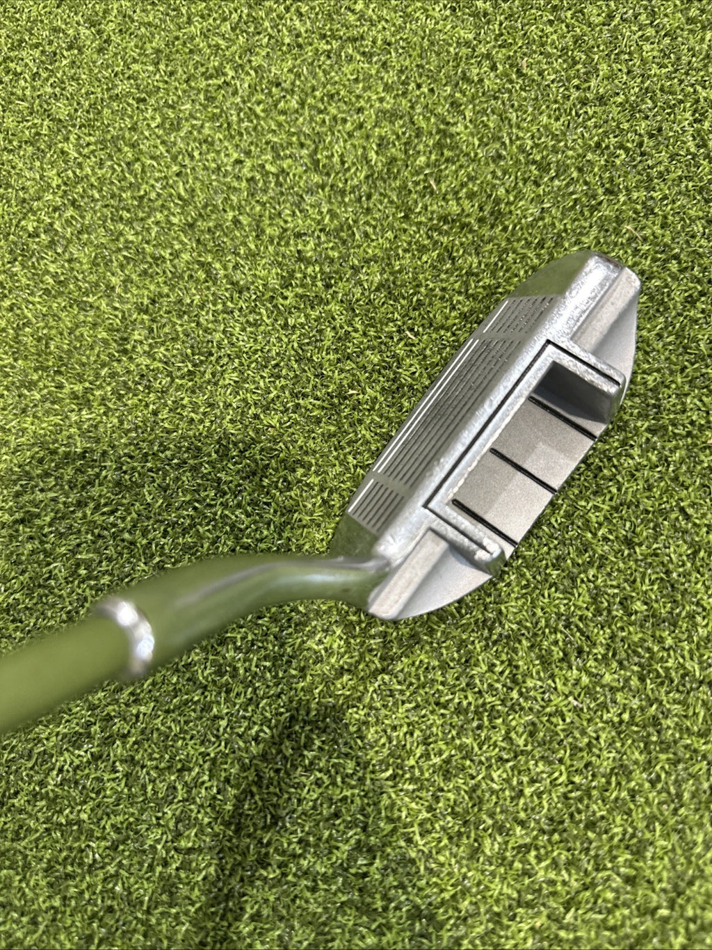 Tour Touch Chipper 35” Right Hand