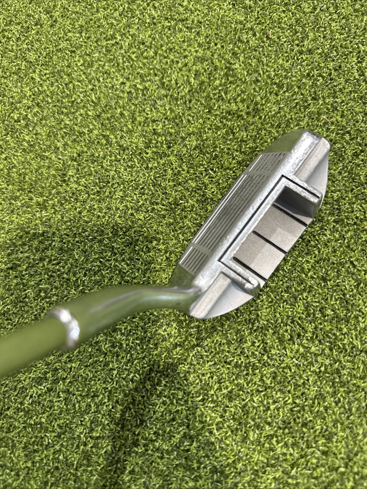 Tour Touch Chipper 35” Right Hand