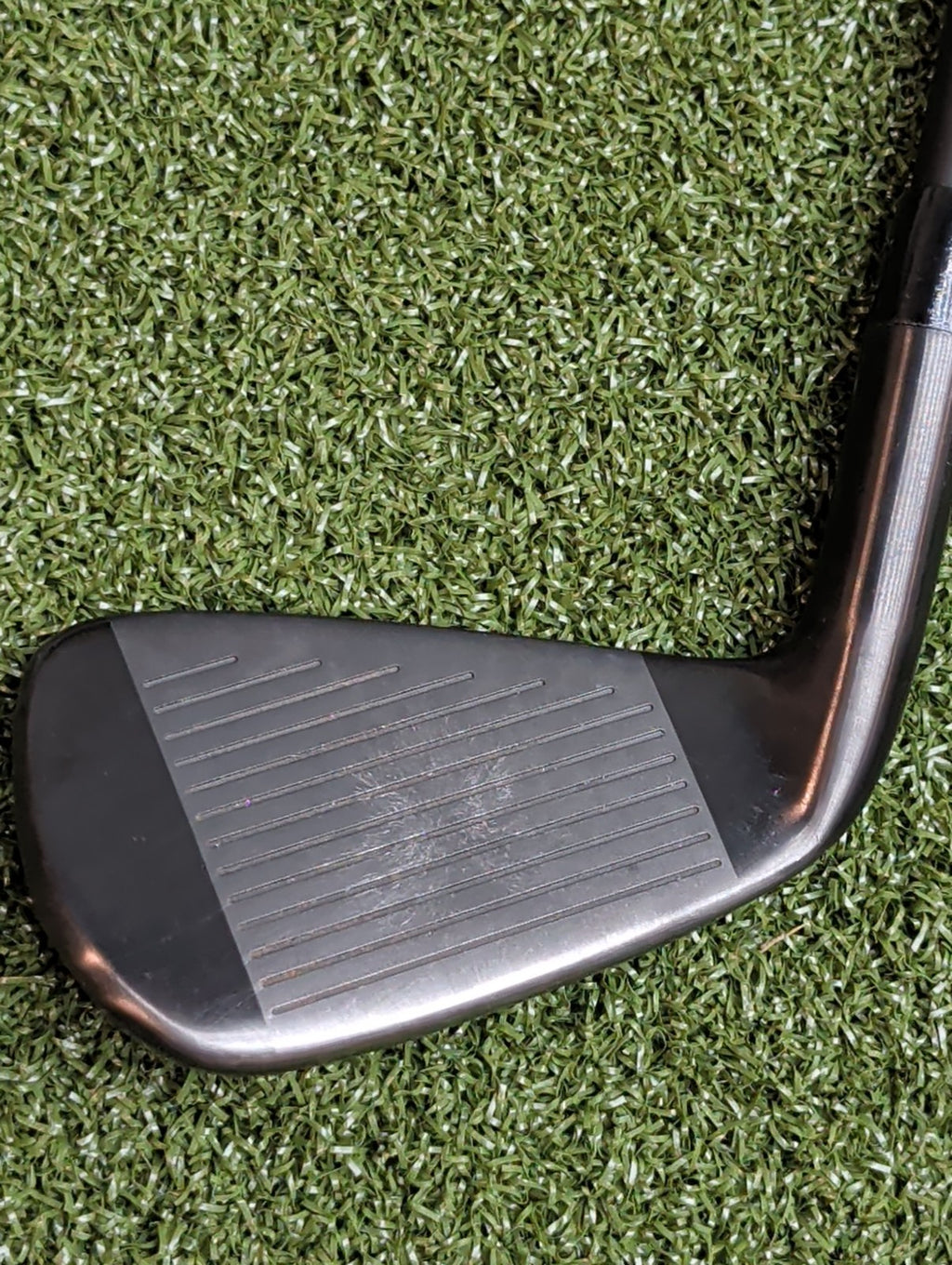 Black Taylormade P790 4 Iron Dynamic Gold 105g Stiff Flex Right Handed