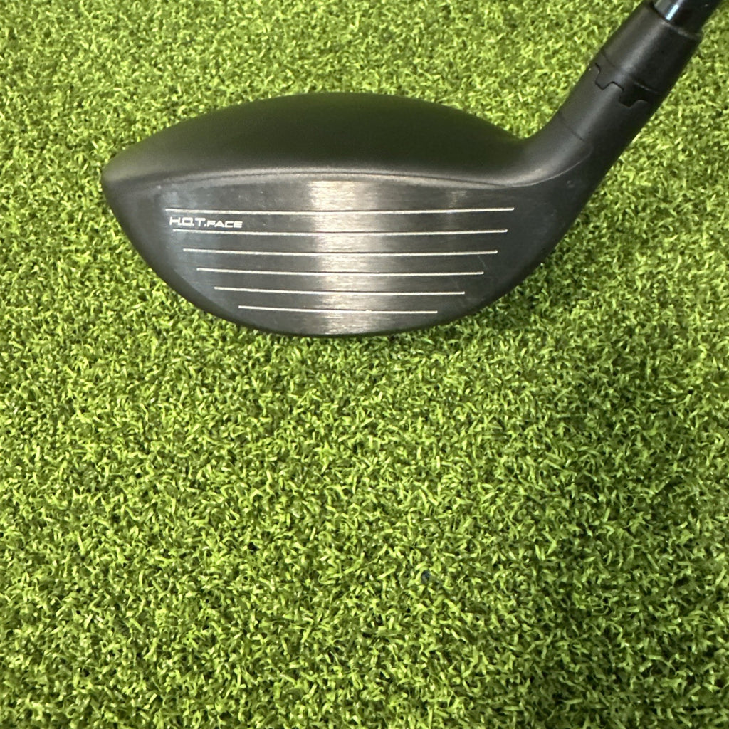Cobra DARKSPEED LS 14.5* 3 Wood Stiff UST Lin-Q M40X White Right Handed