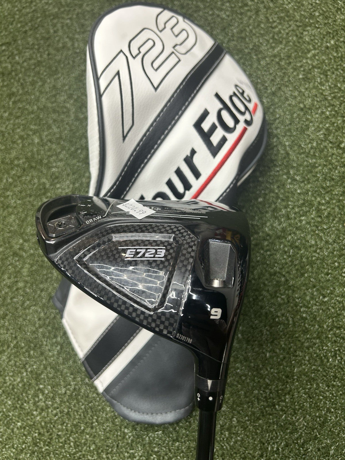 Tour Edge Exotics E723 10.5 degree RH Driver Tensei AV 65 Stiff w/ Head Cover