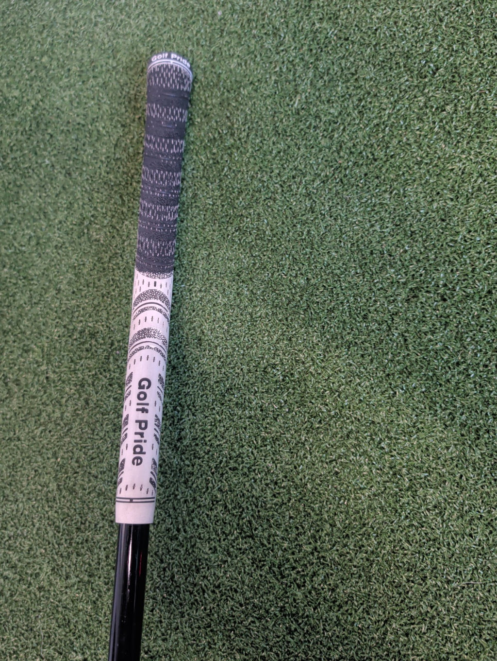 Titleist 913 D2 9.5° Driver. 70g Regular Flex
