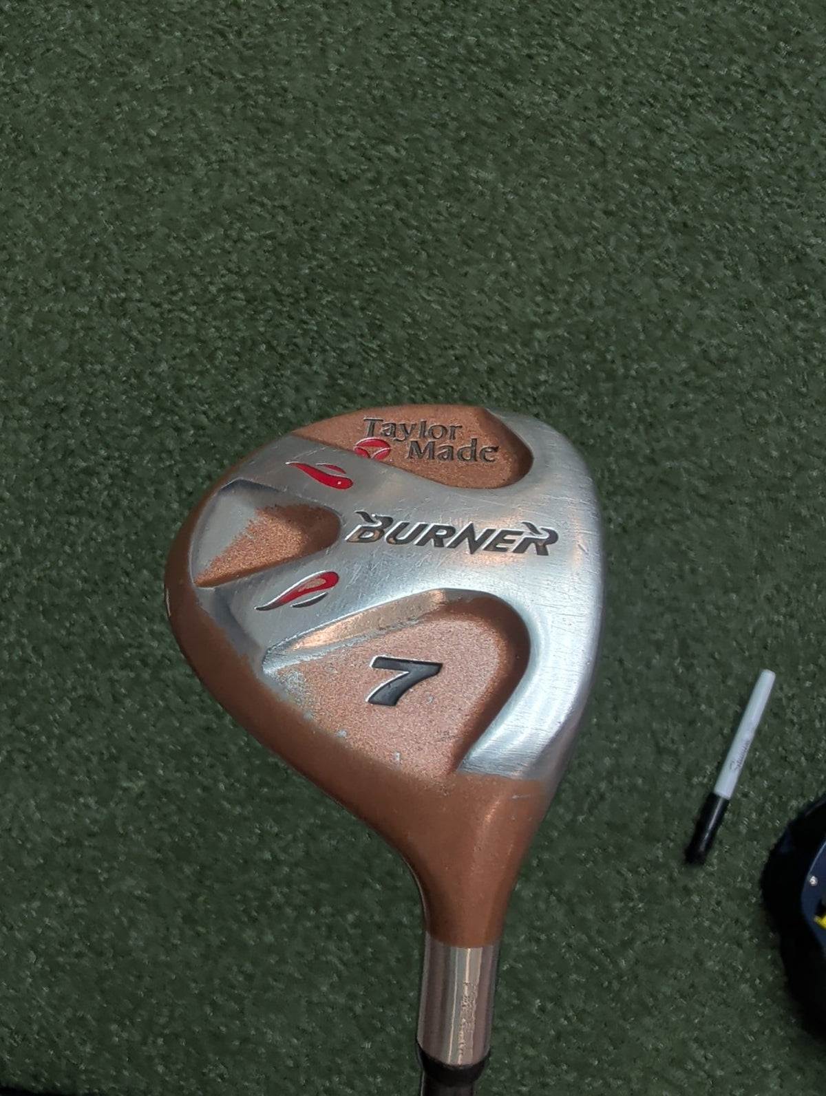 TaylorMade Burner R-80 Plus 7-Wood 21° Regular Flex Graphite Shaft RH