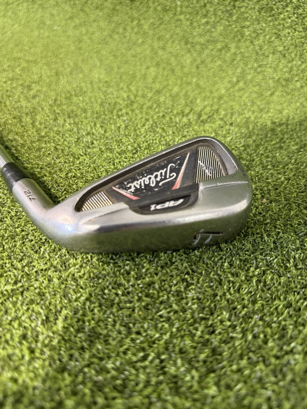 Titleist 712 AP1 7-Iron RH Regular Flex NS Pro Steel Shaft