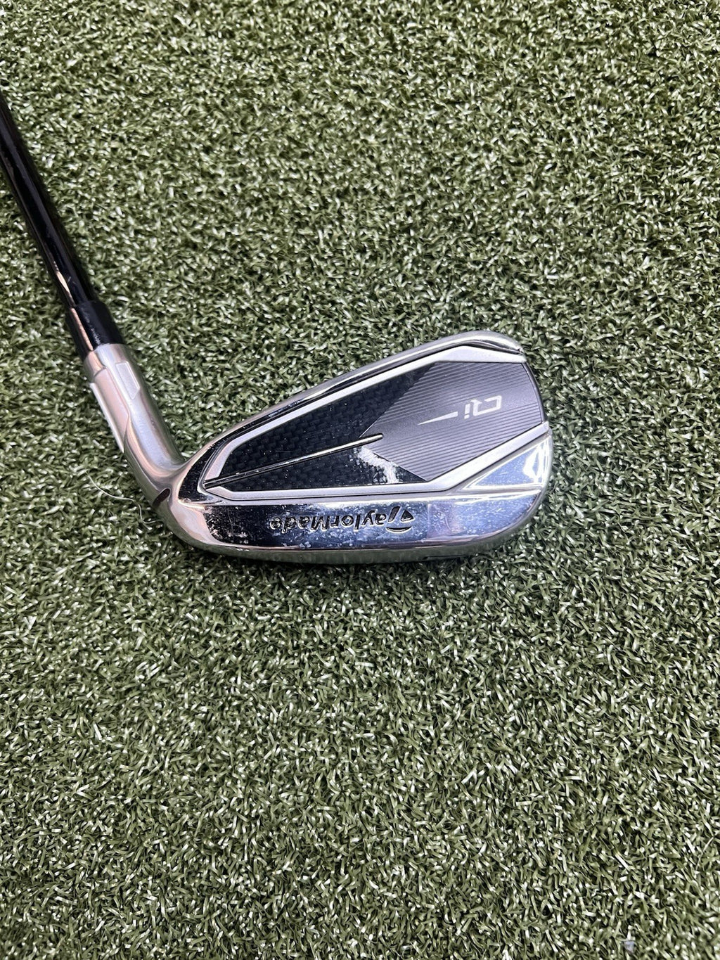 Taylormade Qi 7 Iron With Ventus TR Blue 60g Regular Flex Shaft 