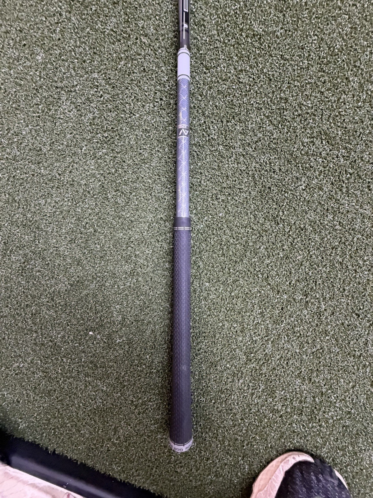 Tensei AV Series White 65 Stiff Flex Shaft With Taylormade Tip 