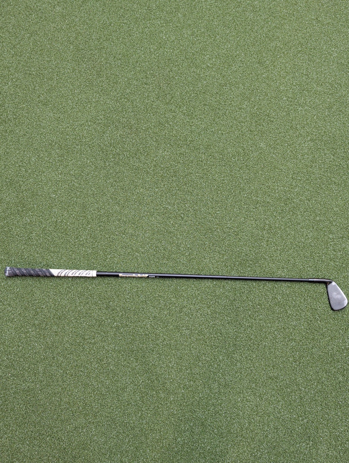 Black Taylormade P790 4 Iron Dynamic Gold 105g Stiff Flex Right Handed