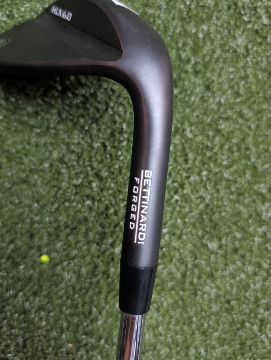 Black Bettinardi HLX 6.0 52° 8C
