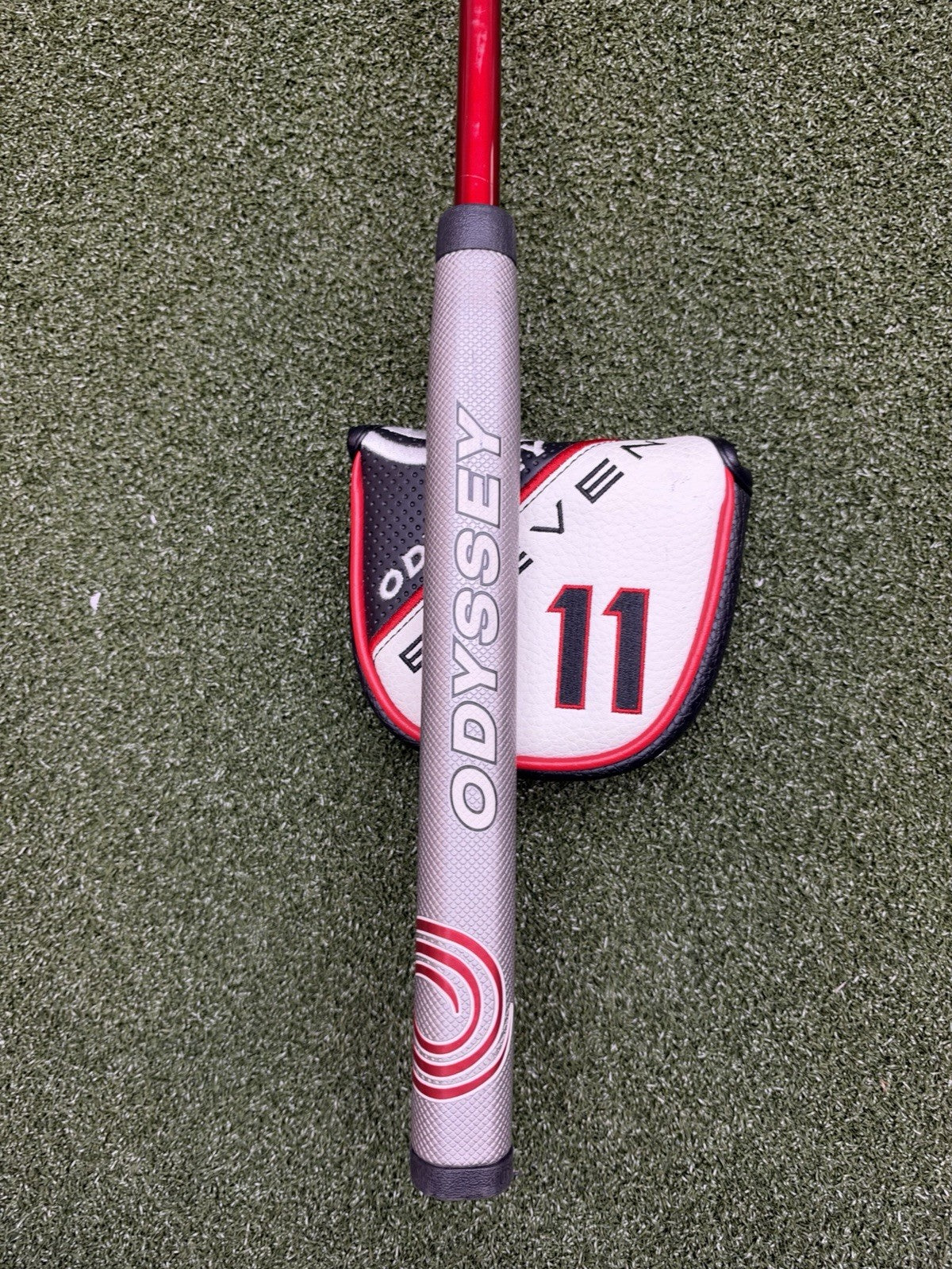 Odyssey Eleven Tour Lined Double Bend 35” Putter W HC