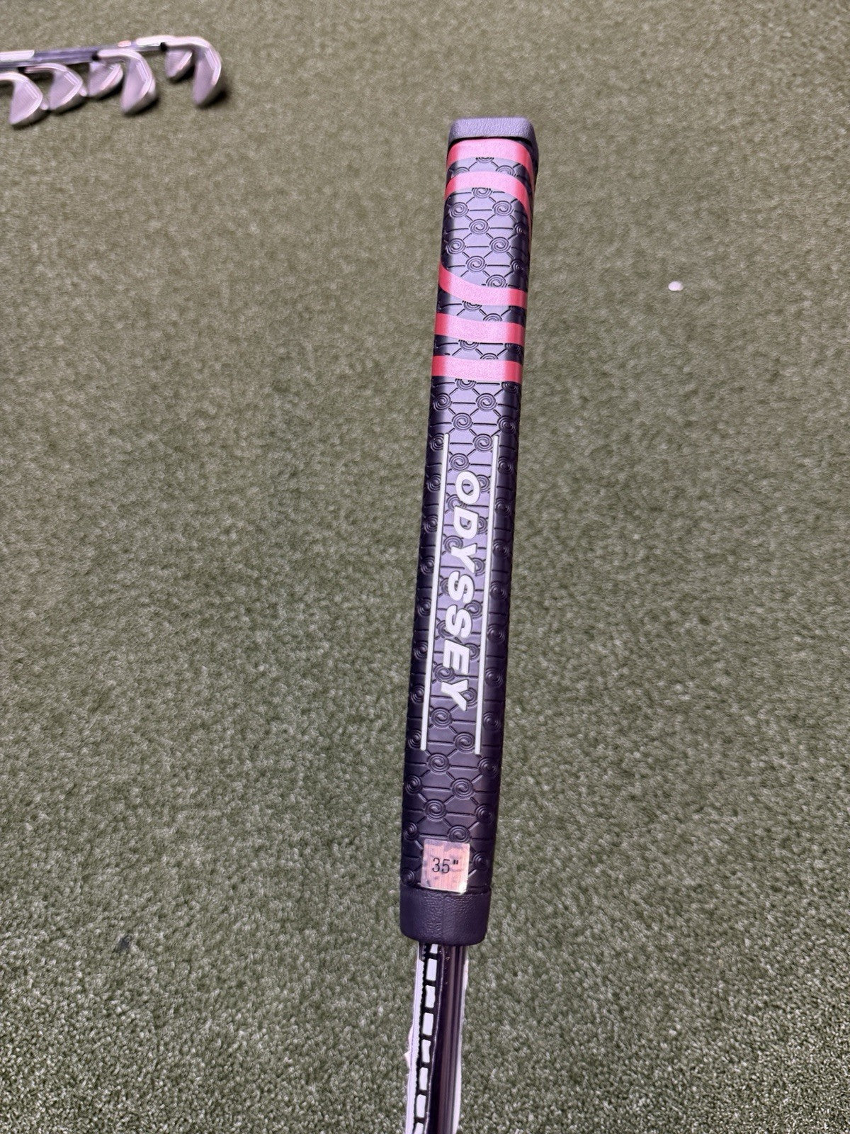 NEW Odyssey S2S Tri Hot Rossie SB Putter 35'' RH