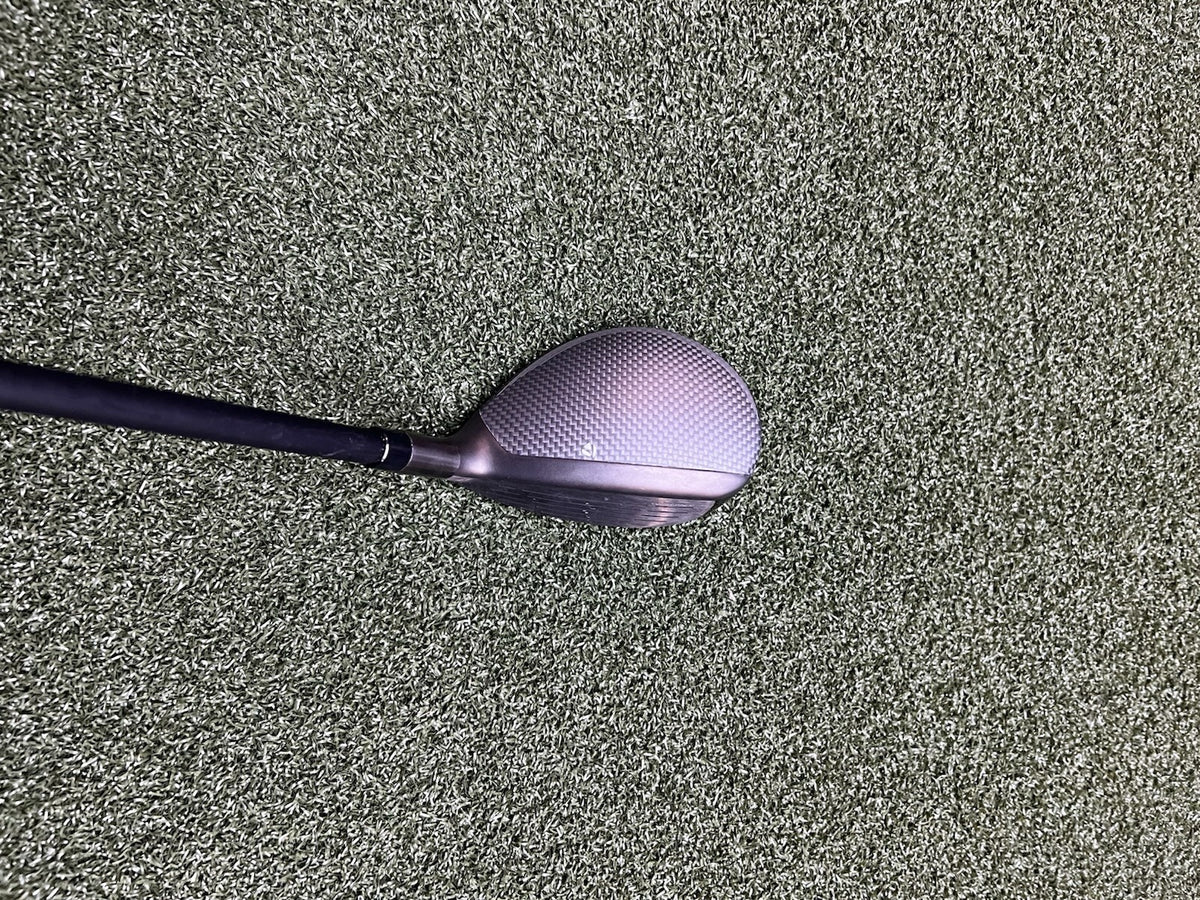 Taylormade Qi35 Max Lite Rescue 4 Hybrid With Vanquish 5 Regular Flex Shaft LH