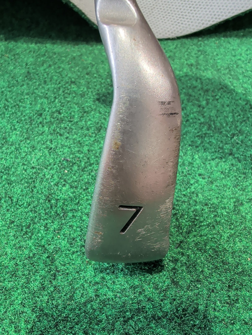 Ping G15 7 Iron Black Dot Regular Flex