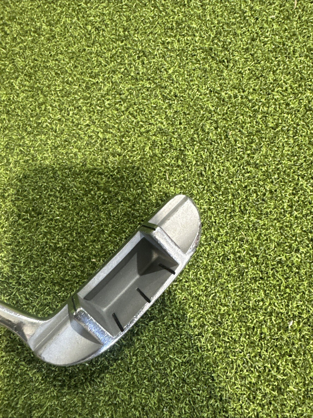 Tour Touch Chipper 35” Right Hand