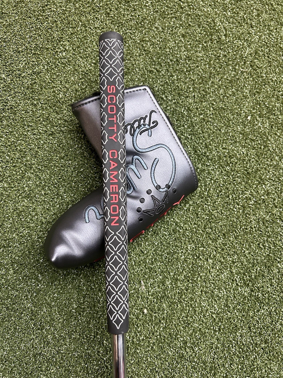 Scotty Cameron Super Select Newport + Plus Putter 34" Right Hand w/Headcover