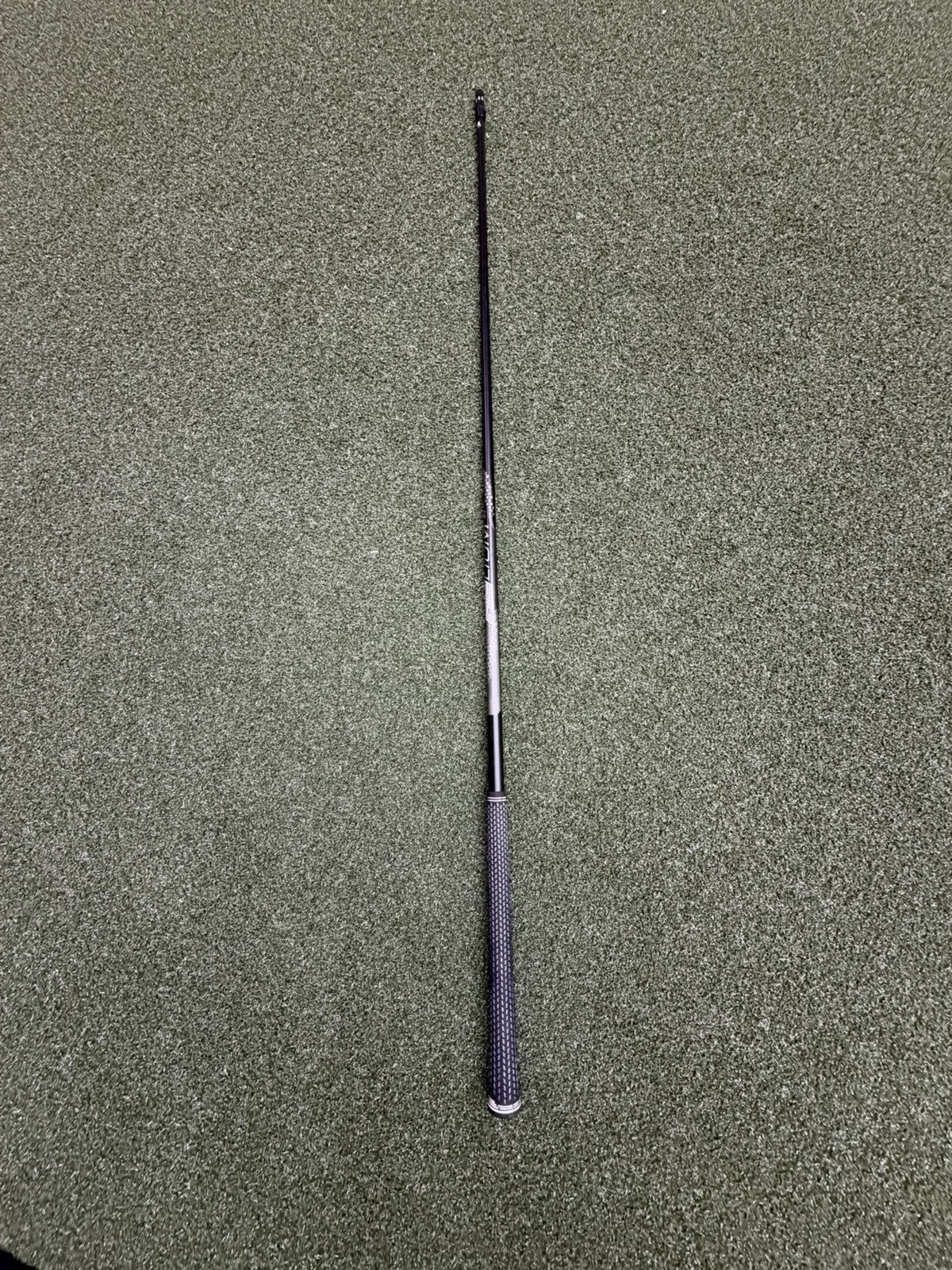 UST Mamiya Helium 5F3 Regular Flex Driver Shaft With Cobra Adapter