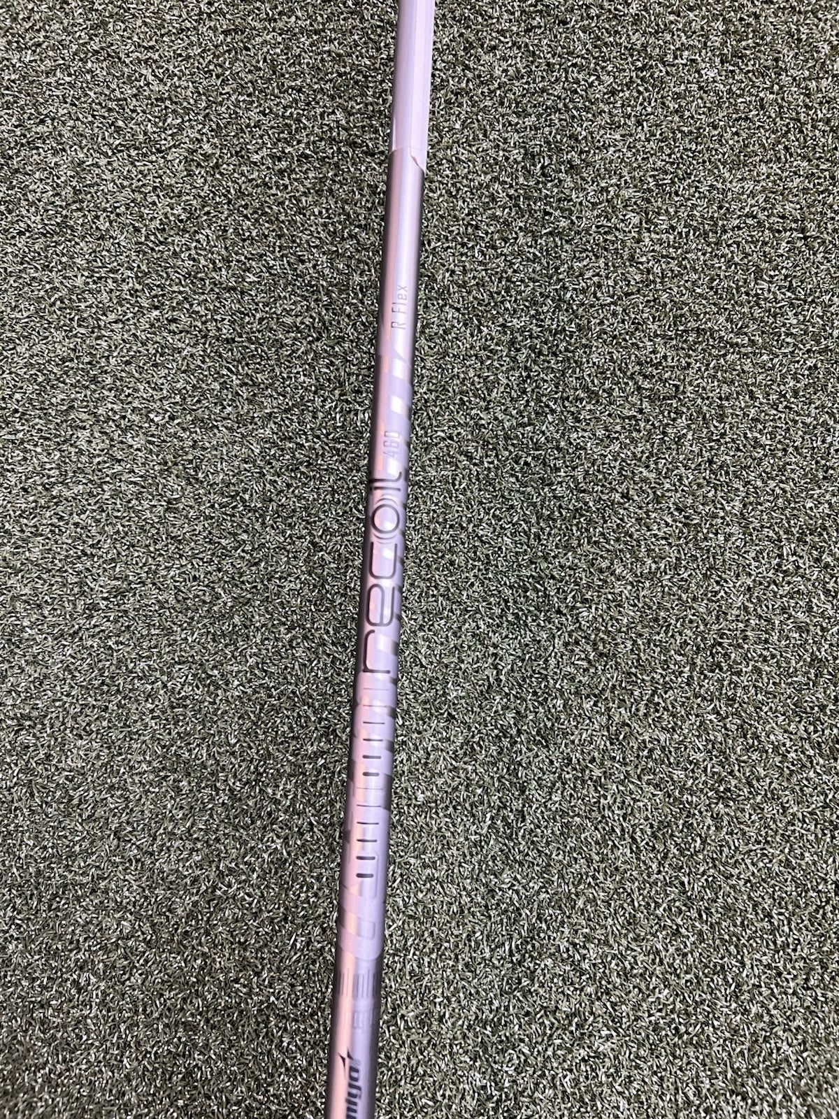 Wilson D7 3 Hybrid 19 Degree With Recoil 460 Regular Flex Shaft 