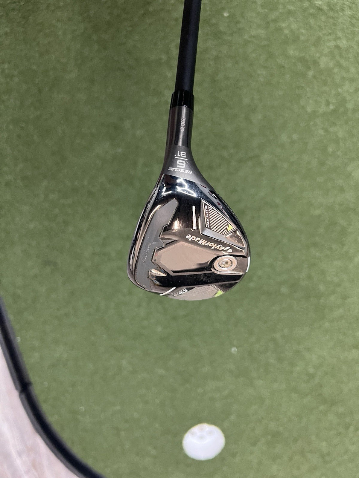 Taylormade Qi35 Max Lite 6 Hybrid Vanquish 5-R Regular Shaft 