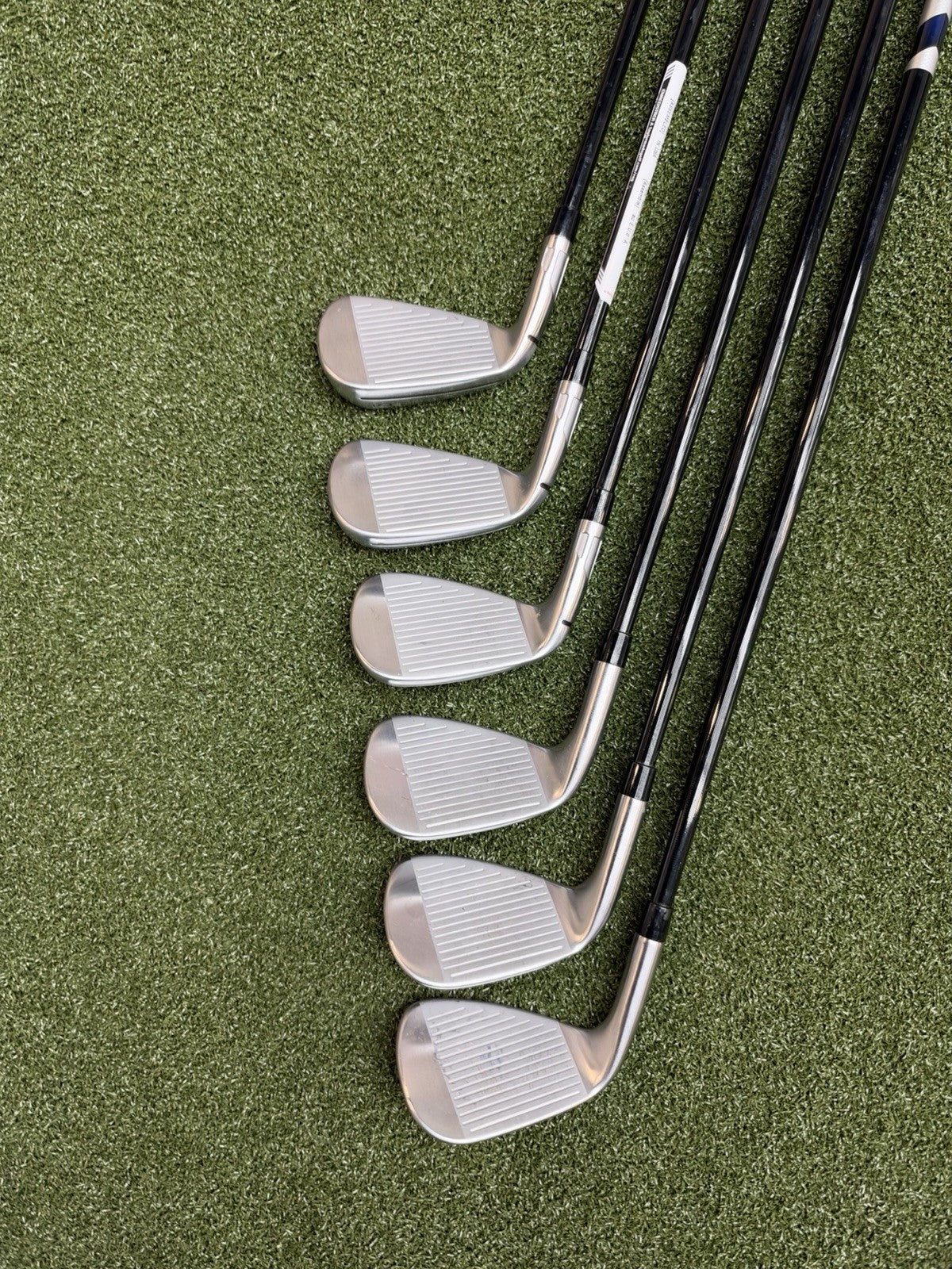 Taylormade Qi HL Iron Set (6-A) With Ventus TR Blue 6-R Regular Flex