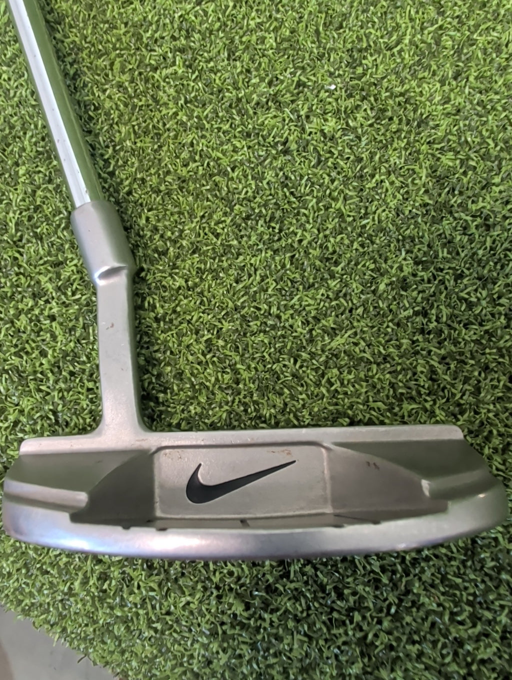 Nike EVER CLEAR E22 Putter 33 Inches Right Handed