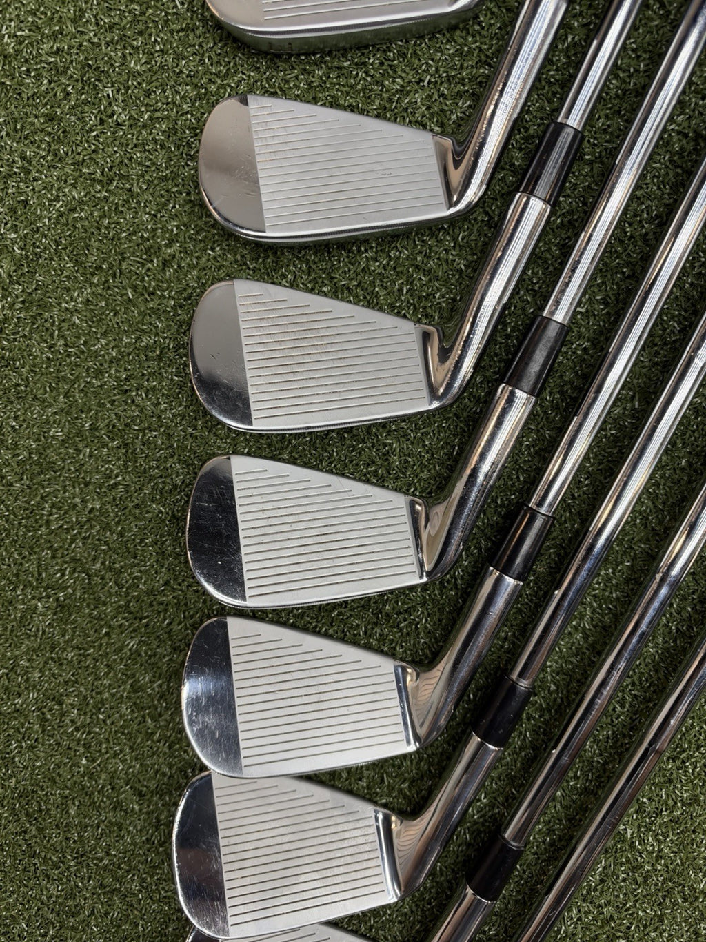 Taylormade P7TW Irons (3-P) With Dynamic Gold X100 Shafts
