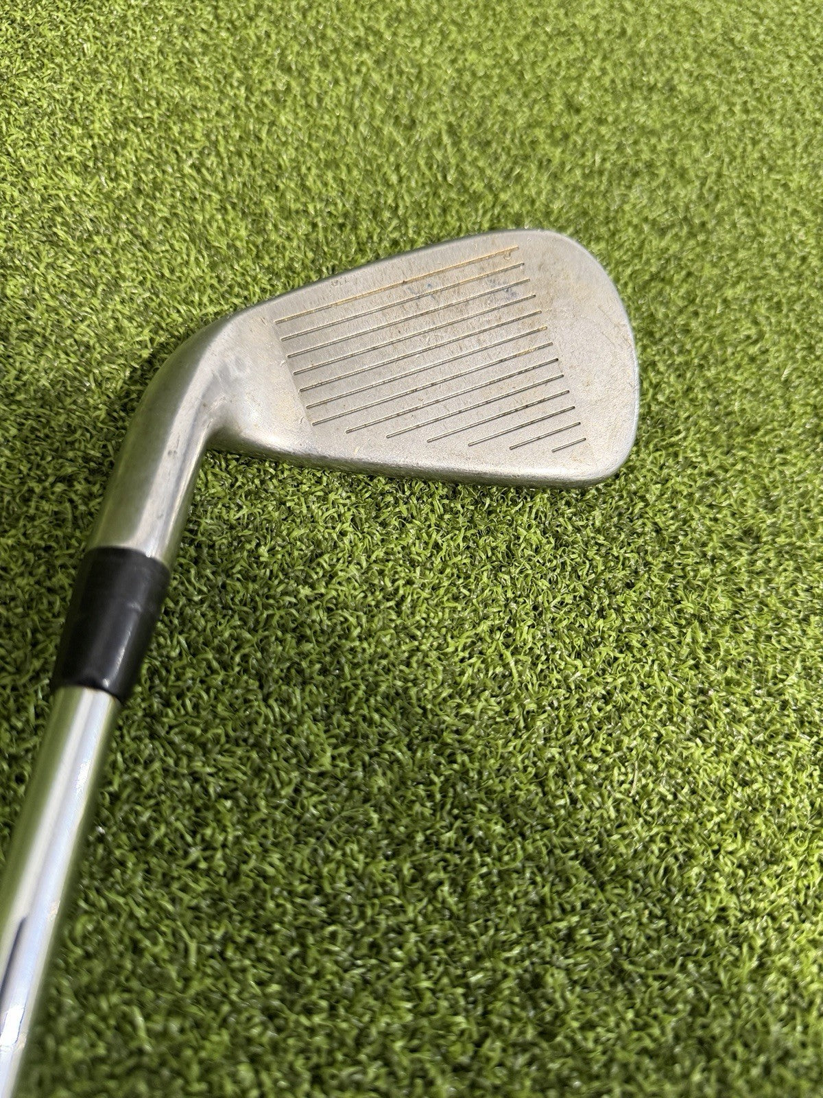 Titleist 712 AP1 7-Iron RH Regular Flex NS Pro Steel Shaft