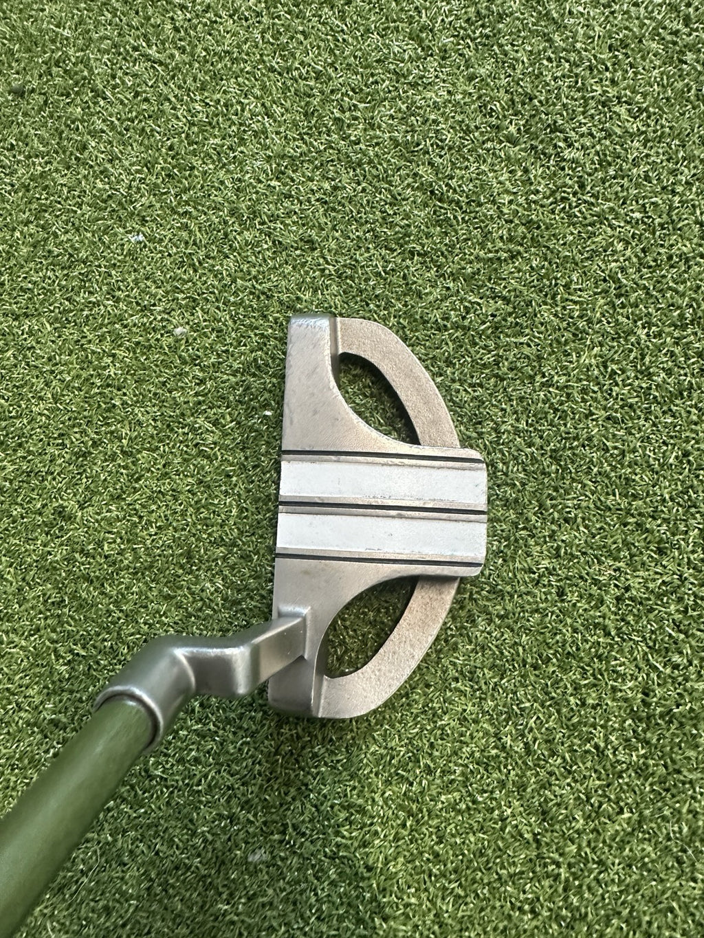 Odyssey Divine Mallet Putter 33” Right Handed 