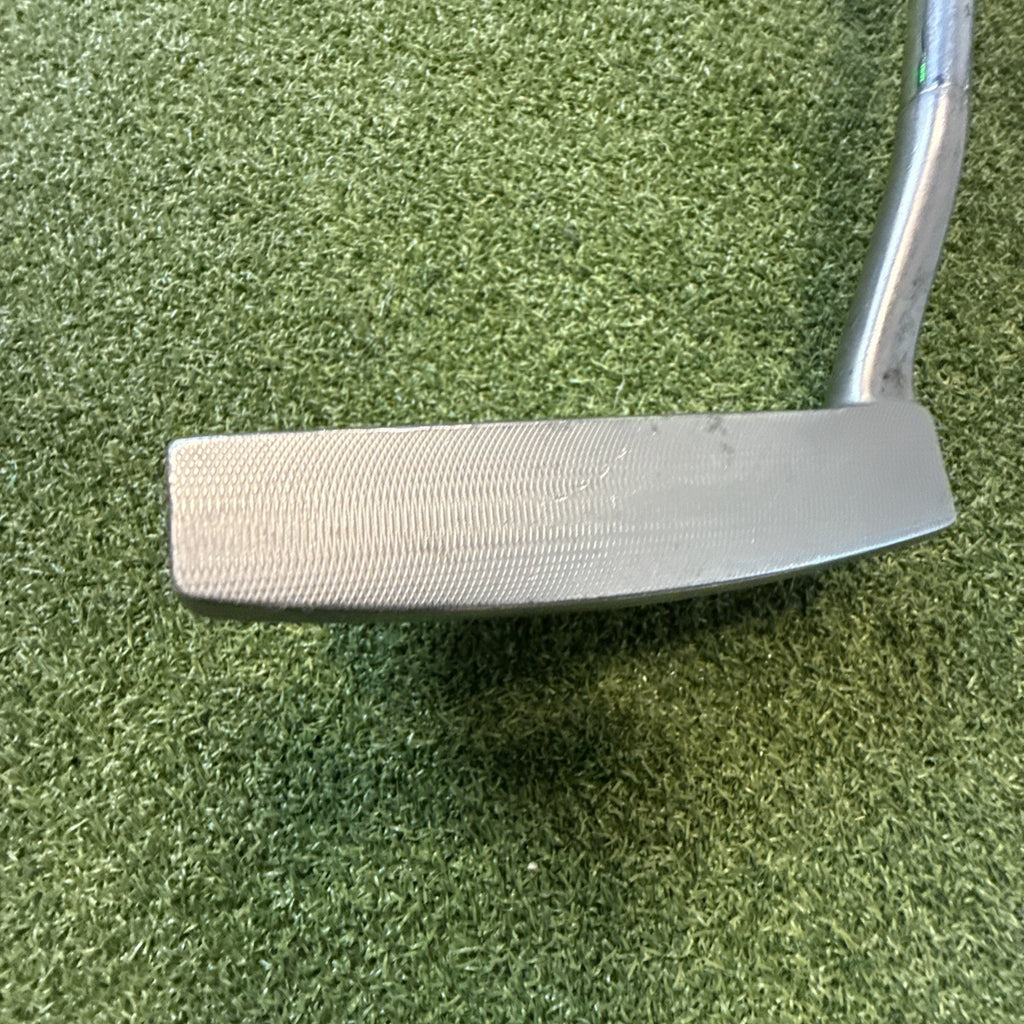 Cleveland Classic 2 Mid Mallet Putter Right Hand 35”
