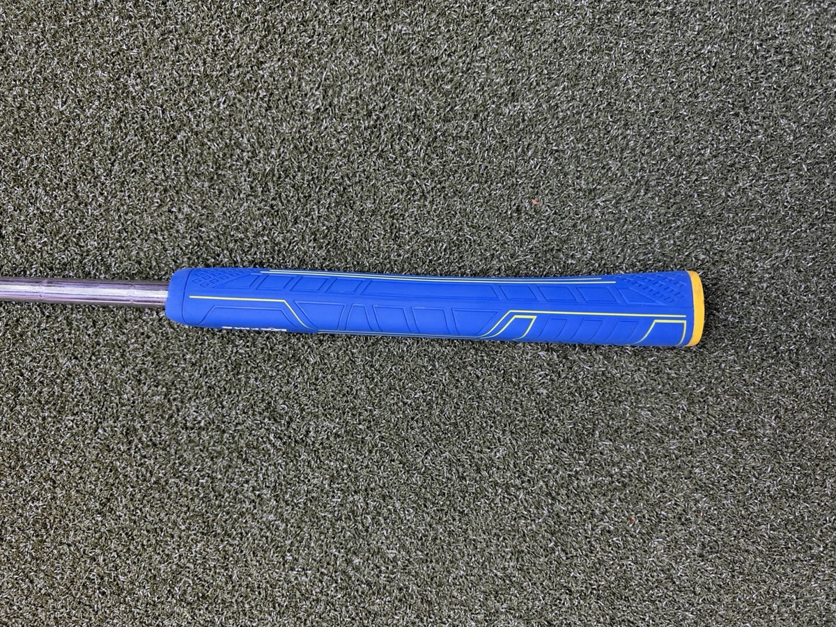 Odyssey White Hot XG 2-Ball F7 39.5” Putter