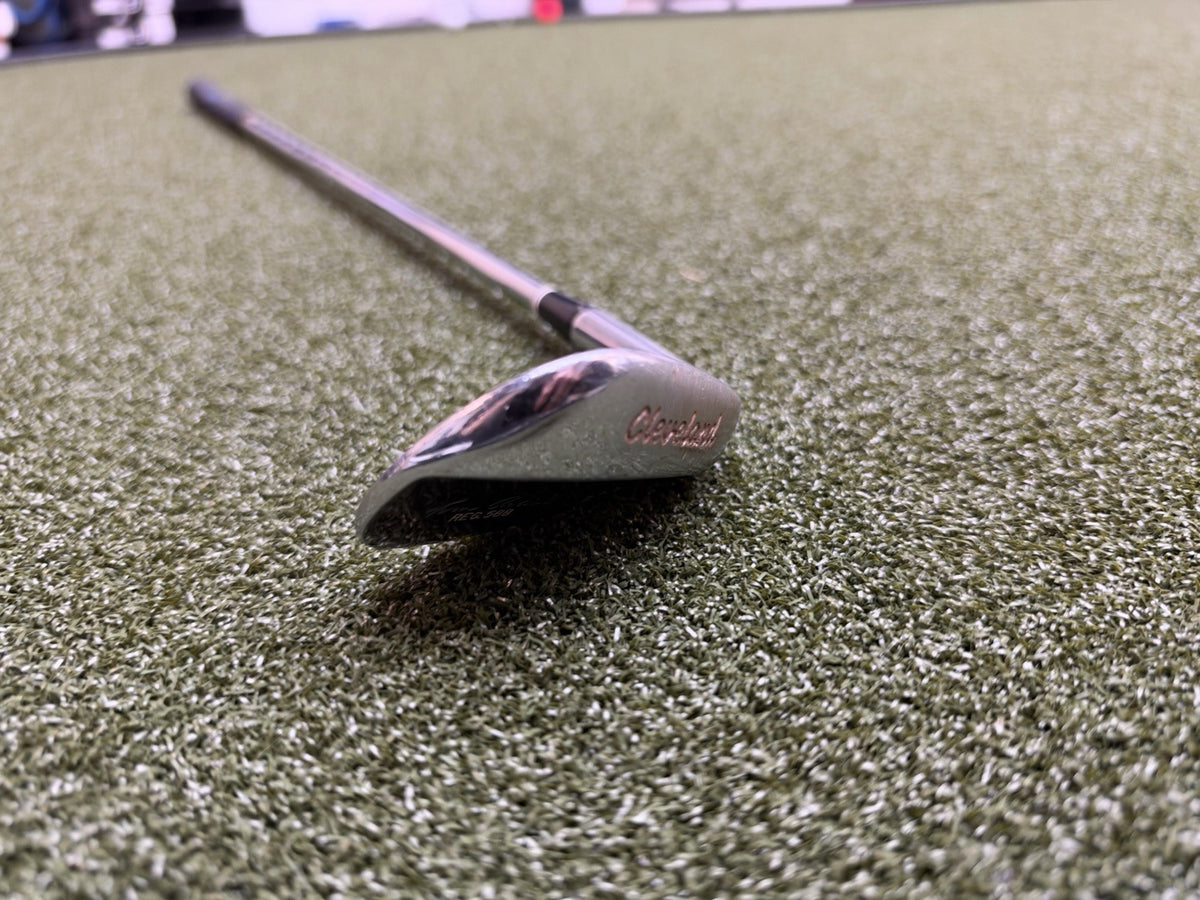 Cleveland Tour Action Reg. 588 60* Wedge 