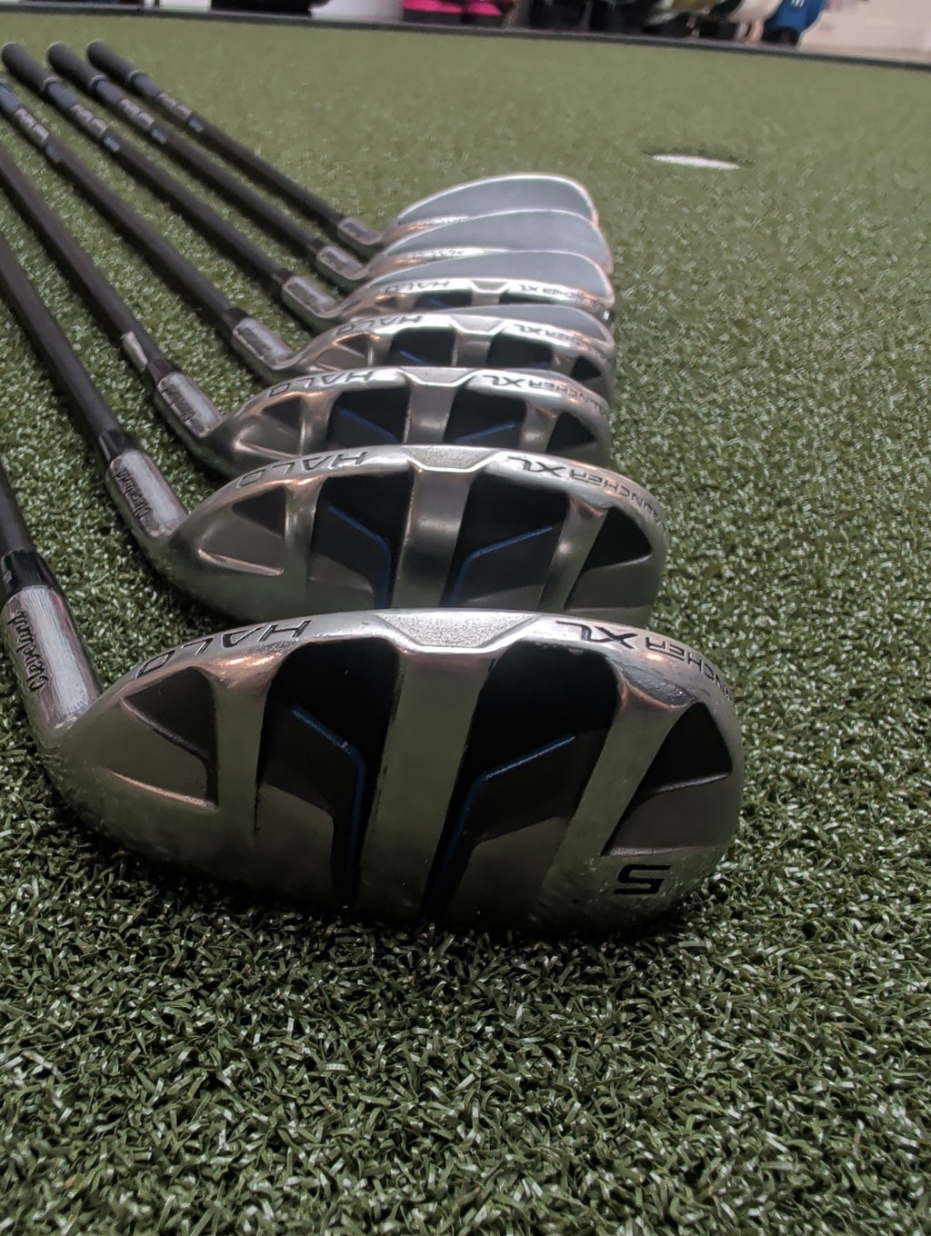 Cleveland Launcher XL Halo Iron Set 5-GW. Regular Flex