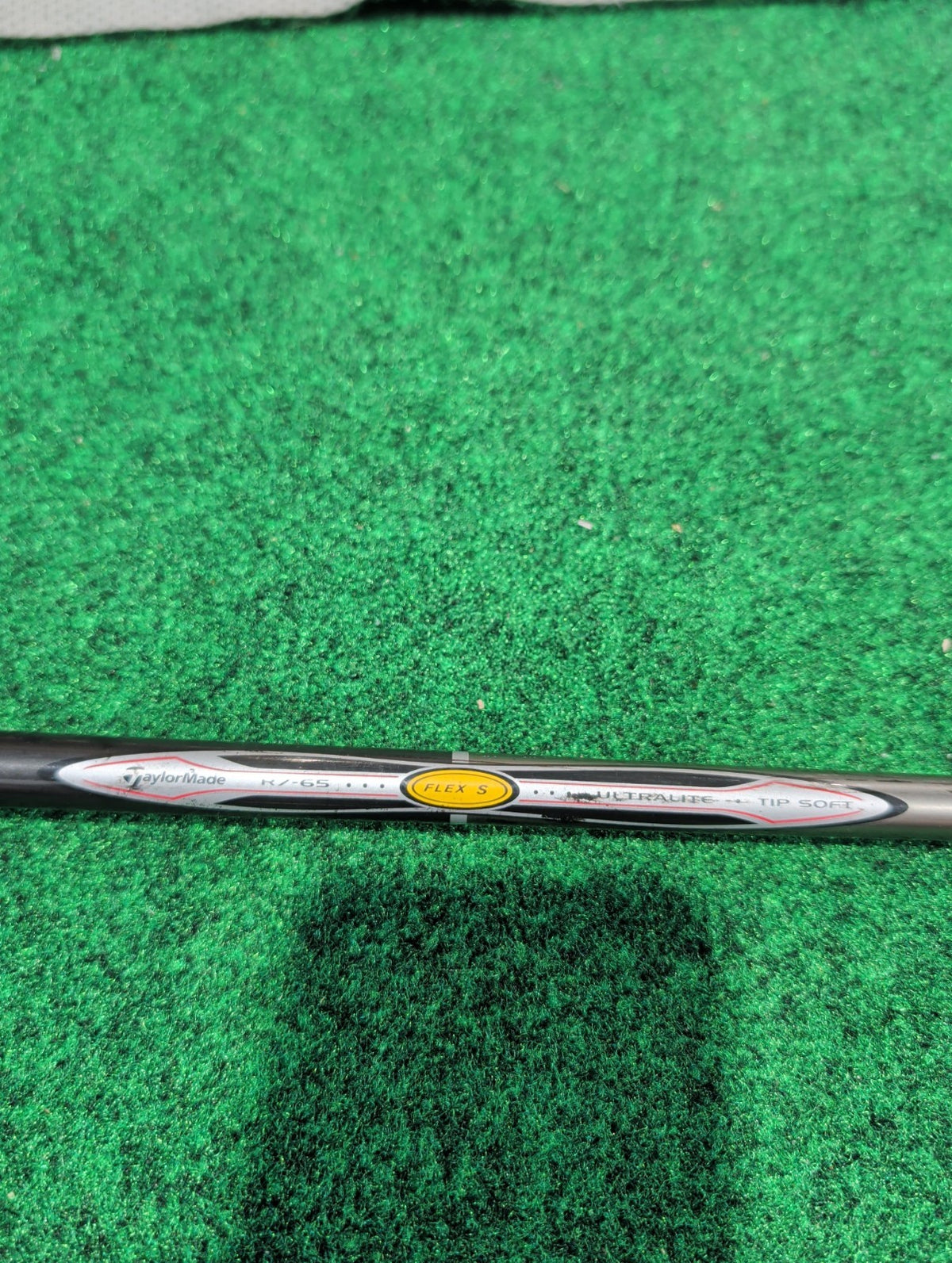 TaylorMade Rac R7 XD 4 Iron. Ultralight 65g Stiff Flex. Right Handed