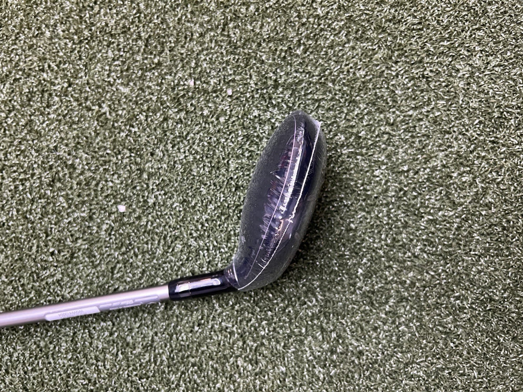 Wilson Ladies D7 4 Hybrid With Recoil 450 Ladies Flex Shaft