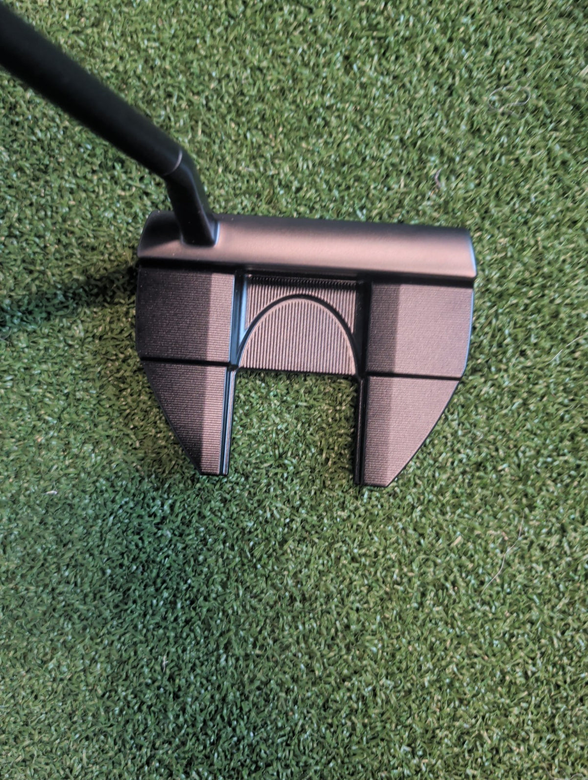 Mizuno M.Craft X #6 Putter. 35 Inches