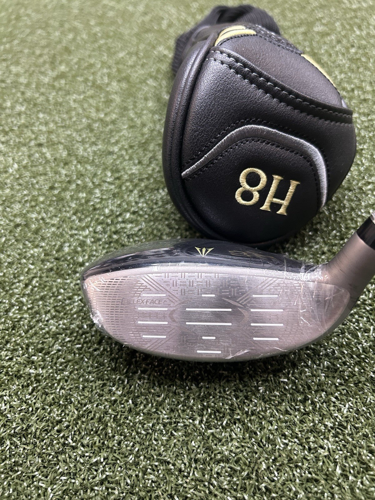 XXIO Prime 13 Hybrid 8H | SP-1300 R| Headcover Included