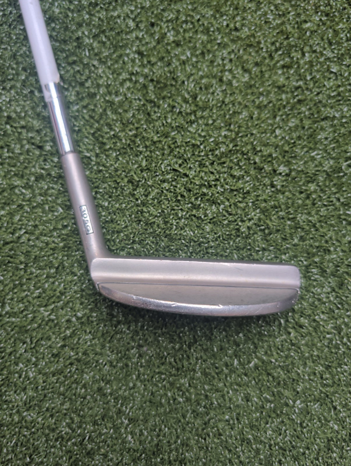 Adams Golf A7 64 Series 35 Inch Putter. Right Handed