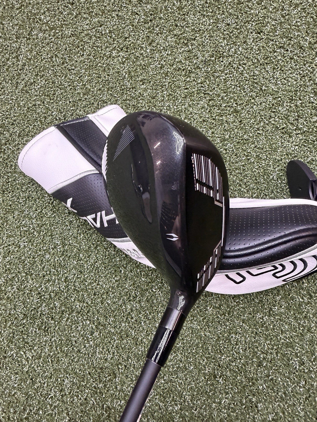 Left Hand Cleveland Halo XL 18* 5 Wood Reg Flex Cypher 5.5 50 Gram Mint