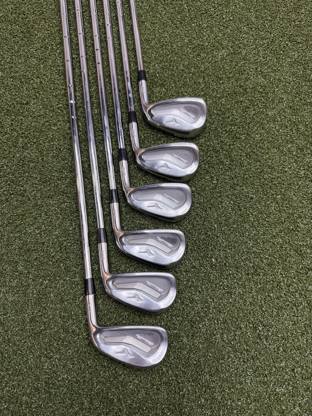 Mizuno 243 Iron Set (5-P) With Dynamic Gold 105 S300 Stiff Shafts
