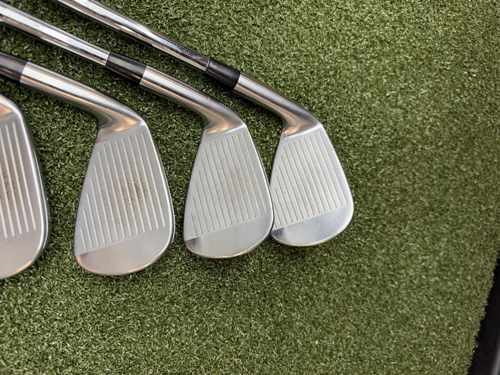 Mizuno 243 Iron Set (5-P) With Dynamic Gold 105 S300 Stiff Shafts