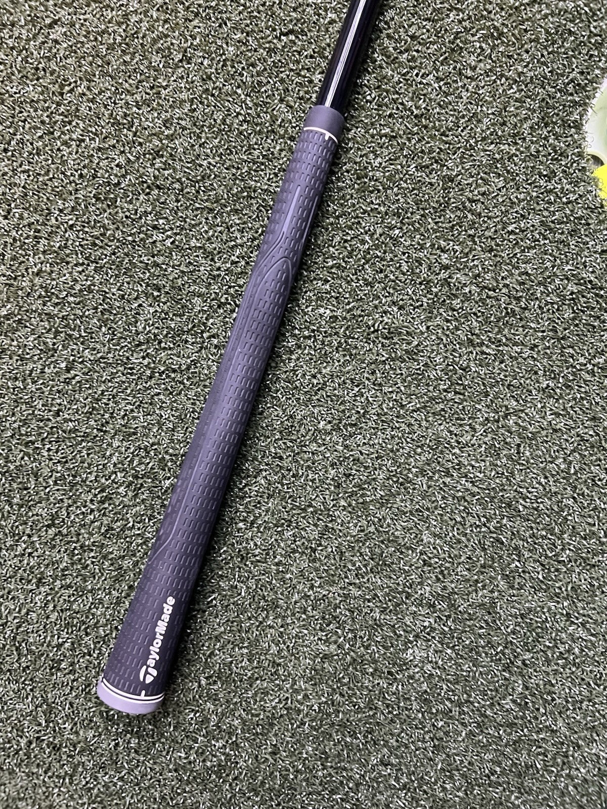 Taylormade M2 Rescue 4 Hybrid 22 Degree With Stock 55 Senior Flex Shaft 