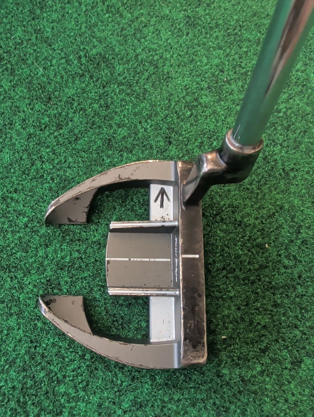 Tour Edge HP Series 05 Putter. 35 Inches 