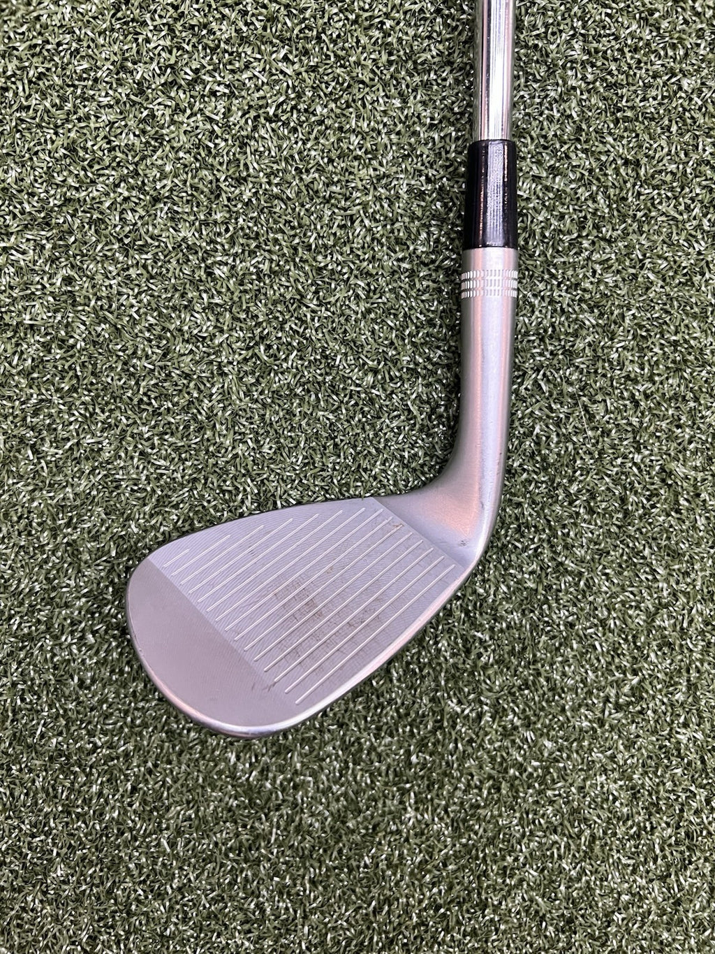 Wilson Staff Model 60 Degree Wedge Dynamic Gold Wedge Flex